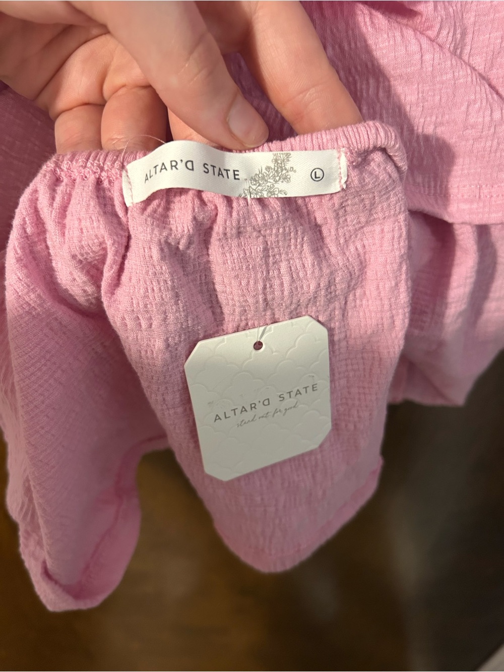 NWT Altar'd State Pink Puff-Sleeve Peplum Top - Picture 3 of 4